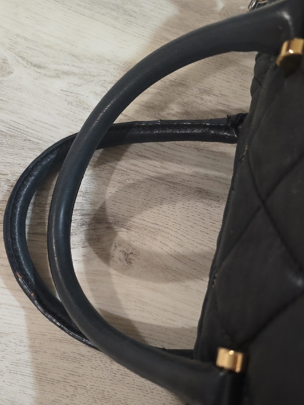 Michael Kors Black Leather Quilted Satchel Shoulder Bag - Picture 5 of 10